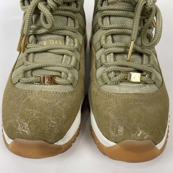 Air Jordan 11 Retro Olive & Gold AR0715-200 Size 9.5 - Picture 2 of 6